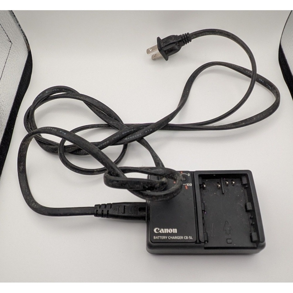 Canon Battery Charger CB-5L Unisex OS Black Good DS8101 Untested AC Cord